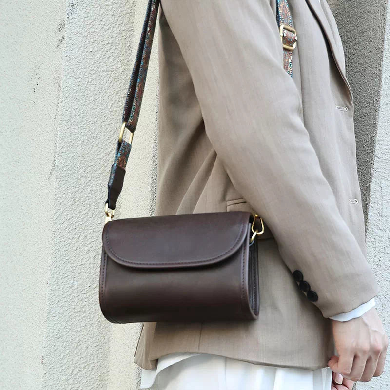 Vegetable Tanned Leather Crossbody Purse