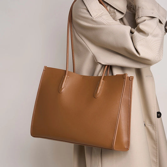 Everyday Elegance Leather Tote