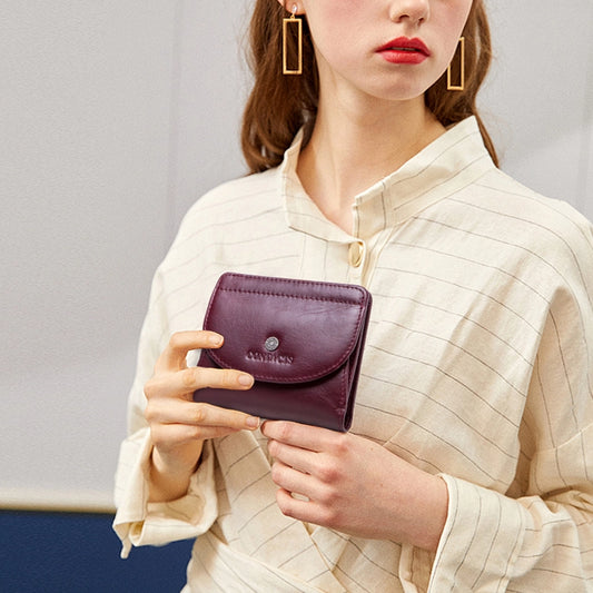 Women's Compact Leather Bifold Wallet